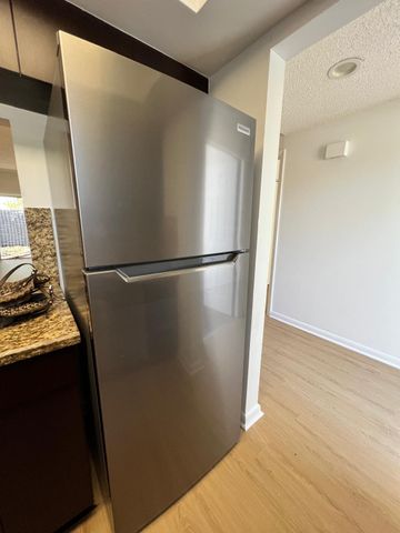 3321 NW 101st Avenue, Coral Springs, FL 33065