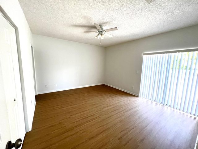 3321 NW 101st Avenue, Coral Springs, FL 33065