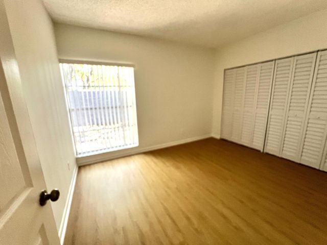 3321 NW 101st Avenue, Coral Springs, FL 33065