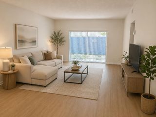 3321 NW 101st Avenue, Coral Springs, FL 33065
