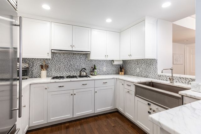 172 Beacon St 3, Boston, MA 02116