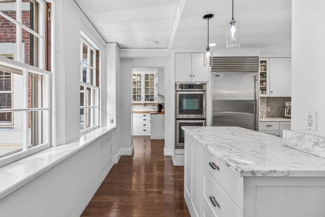 172 Beacon St 3, Boston, MA 02116