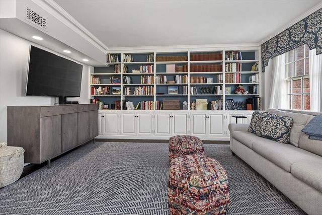 172 Beacon St 3, Boston, MA 02116