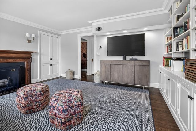 172 Beacon St 3, Boston, MA 02116