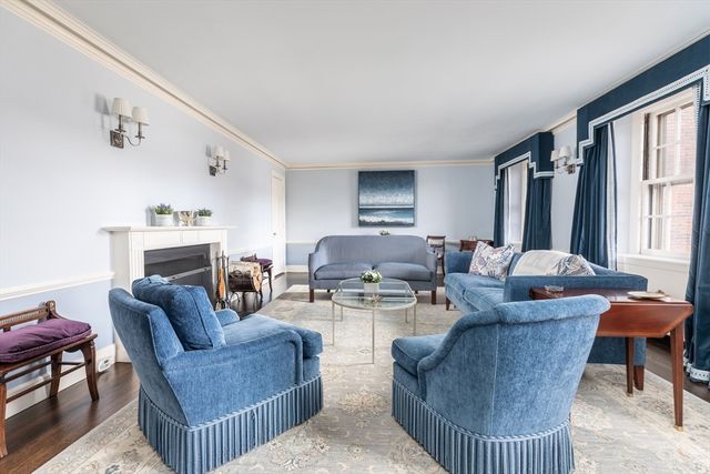 172 Beacon St 3, Boston, MA 02116