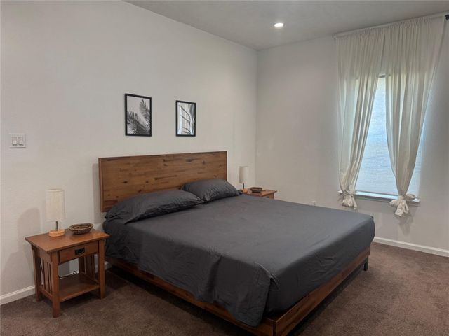 2114 W Humble Avenue, Baytown, TX 77520