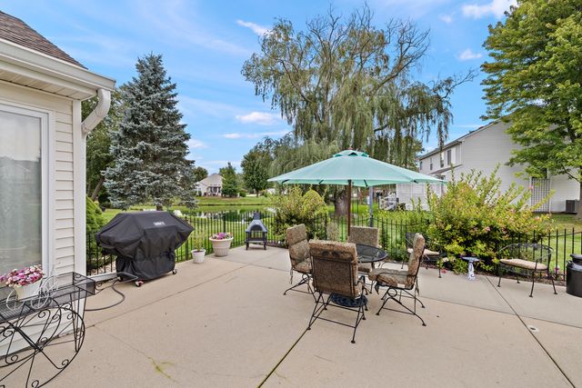 3912 Boone Creek Circle, Mchenry, IL 60050