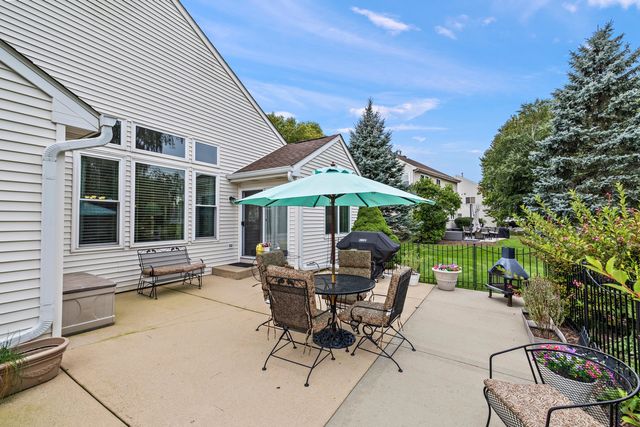 3912 Boone Creek Circle, Mchenry, IL 60050