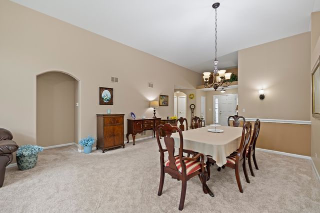 3912 Boone Creek Circle, Mchenry, IL 60050