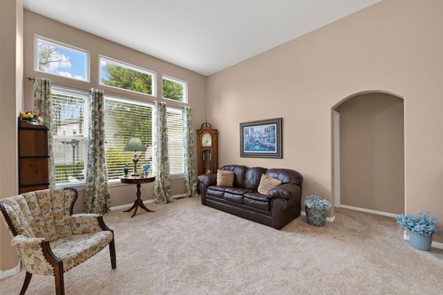 3912 Boone Creek Circle, Mchenry, IL 60050