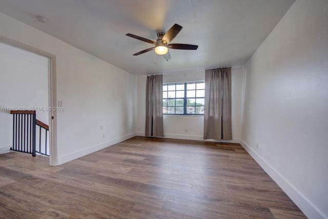 1960 Bayberry Dr 1960, Pembroke Pines, FL 33024