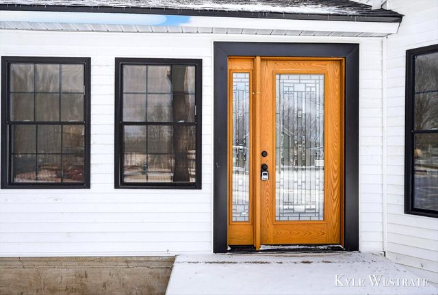 10227 S Norris Road, Delton, MI 49046