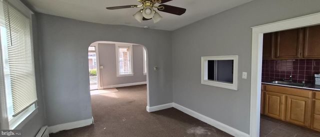 3238 RAVENWOOD AVE, Baltimore, MD 21213