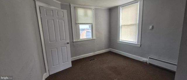 3238 RAVENWOOD AVE, Baltimore, MD 21213