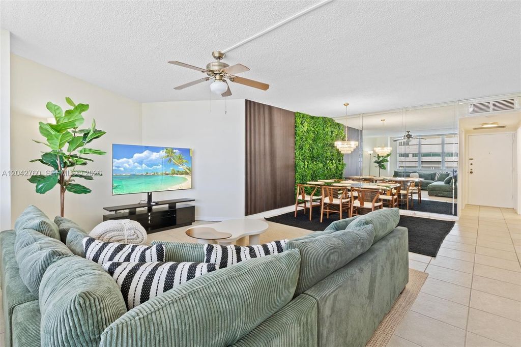 3725 S Ocean Drive 921, Hollywood, FL 33019