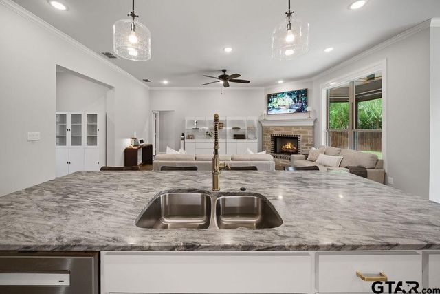 11035 Oak Springs Cv., Tyler, TX 75703