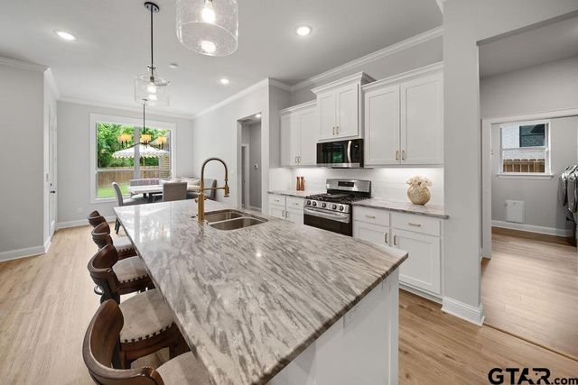 11035 Oak Springs Cv., Tyler, TX 75703