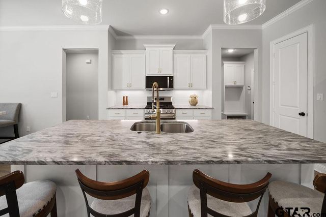 11035 Oak Springs Cv., Tyler, TX 75703
