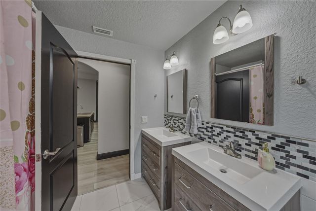 1808 TANGLEDVINE DRIVE, Wesley Chapel, FL 33543