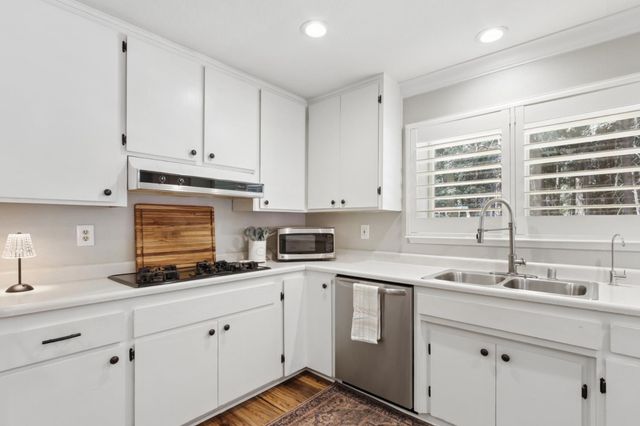 33837 Nary Red Rd, Alta, CA 95701