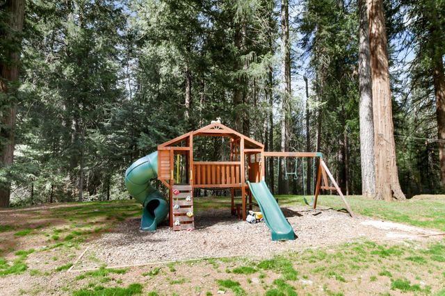 33837 Nary Red Rd, Alta, CA 95701