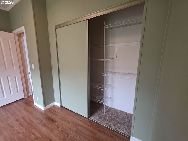 1301 SETTLERS Loop, Forest Grove, OR 97116