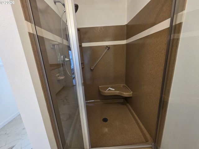 1301 SETTLERS Loop, Forest Grove, OR 97116