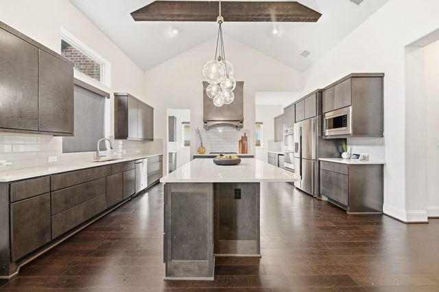 5735 Genoa Springs Lane, Sugar Land, TX 77479