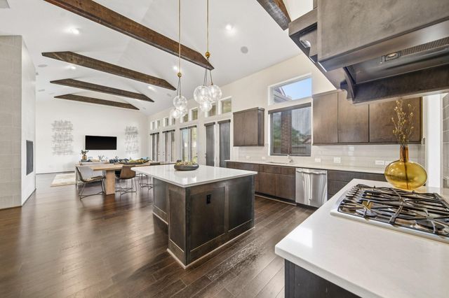 5735 Genoa Springs Lane, Sugar Land, TX 77479