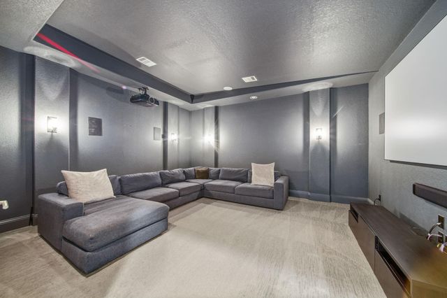 5735 Genoa Springs Lane, Sugar Land, TX 77479