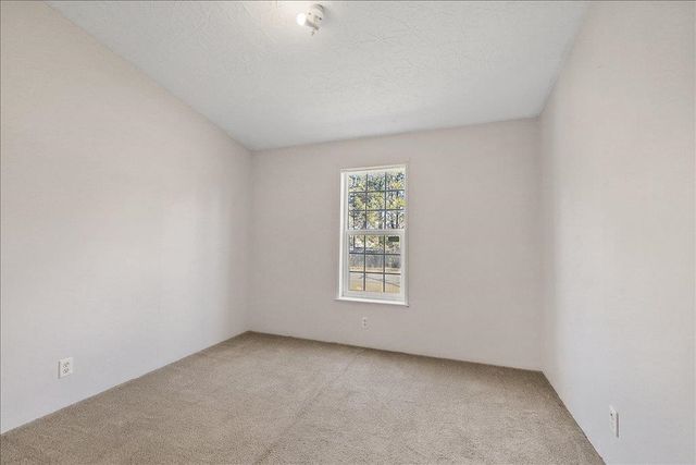 15521 W Charles Rd, Nine Mile Falls, WA 99026