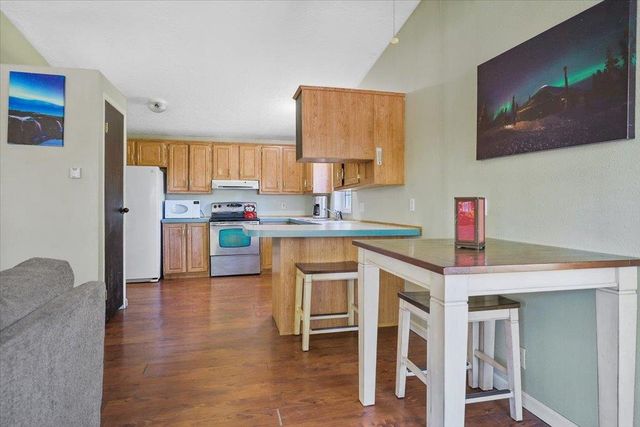 15521 W Charles Rd, Nine Mile Falls, WA 99026
