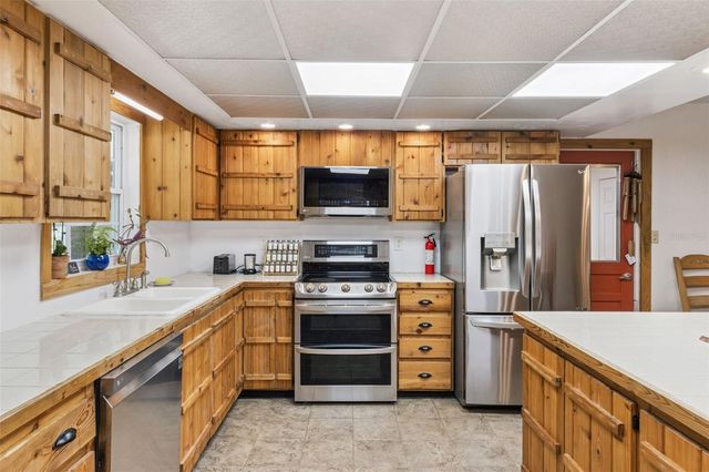 8681 DEER RUN DRIVE, Lake Wales, FL 33898