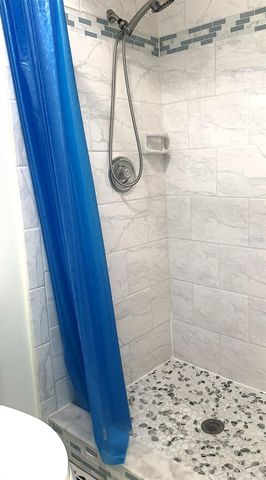 12 QUAILS RUN BOULEVARD 12, Englewood, FL 34223