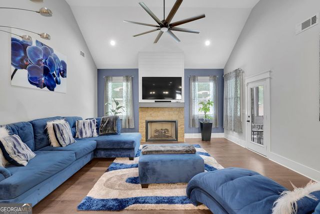 2731 Villa Irwin Chase SW, Marietta, GA 30064