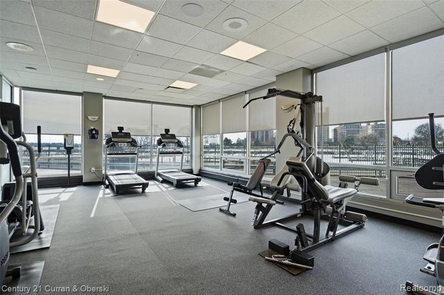 8900 E Jefferson Avenue 112, Detroit, MI 48214