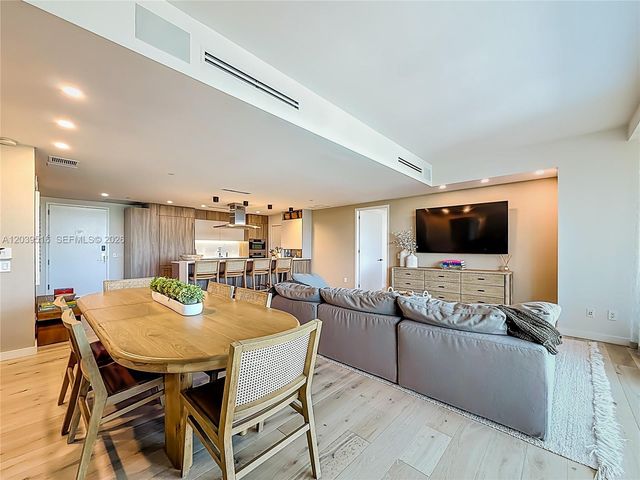 350 Ocean Dr 305N, Key Biscayne, FL 33149