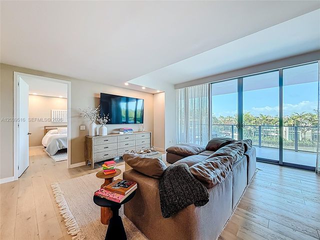 350 Ocean Dr 305N, Key Biscayne, FL 33149