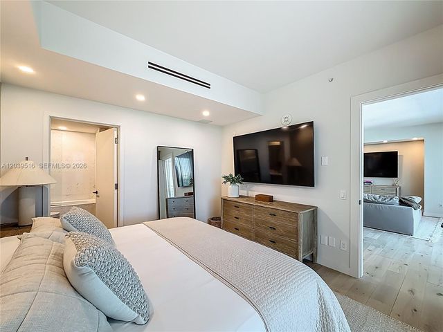 350 Ocean Dr 305N, Key Biscayne, FL 33149