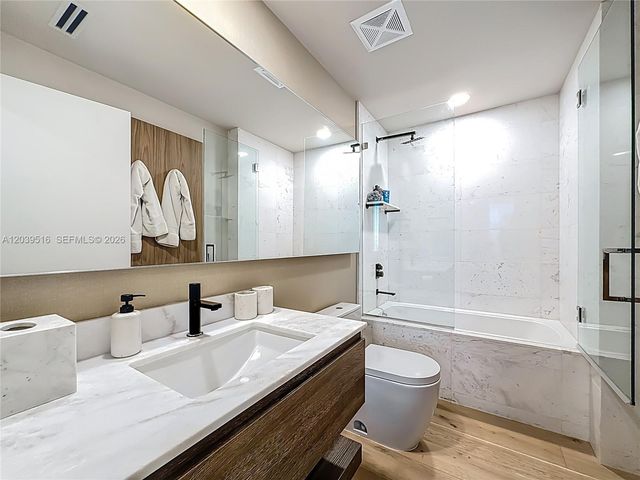 350 Ocean Dr 305N, Key Biscayne, FL 33149