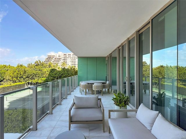 350 Ocean Dr 305N, Key Biscayne, FL 33149