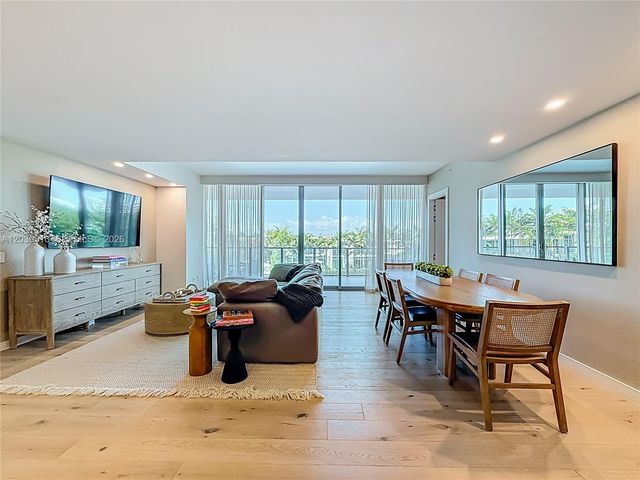 350 Ocean Dr 305N, Key Biscayne, FL 33149