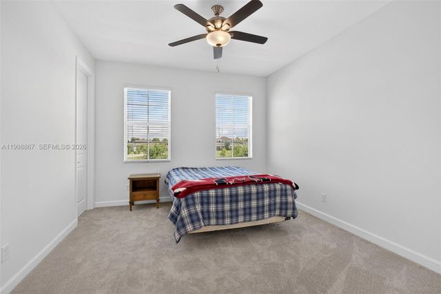 769 Hookline Cir, Loxahatchee, FL 33470