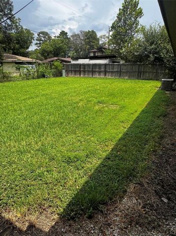 2715 Toyah Avenue, Houston, TX 77039