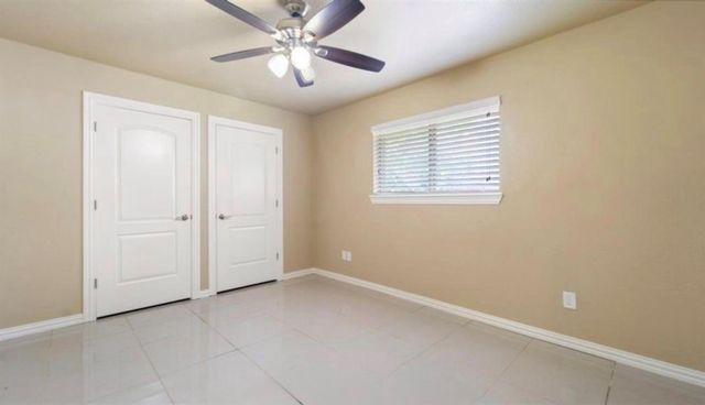 2715 Toyah Avenue, Houston, TX 77039