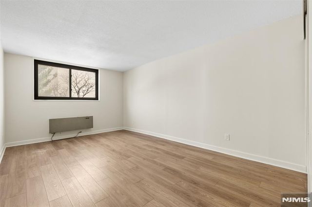 235 Prospect Avenue 2B, Hackensack, NJ 07601