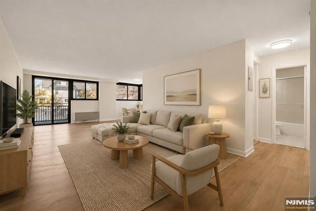 235 Prospect Avenue 2B, Hackensack, NJ 07601