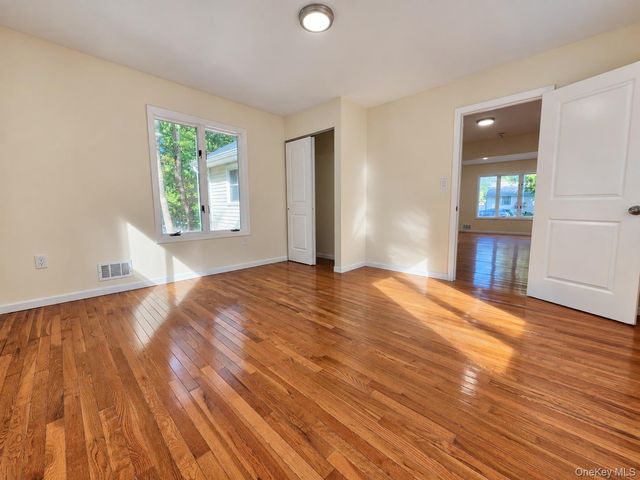 11 Clover Drive, West Nyack, NY 10994