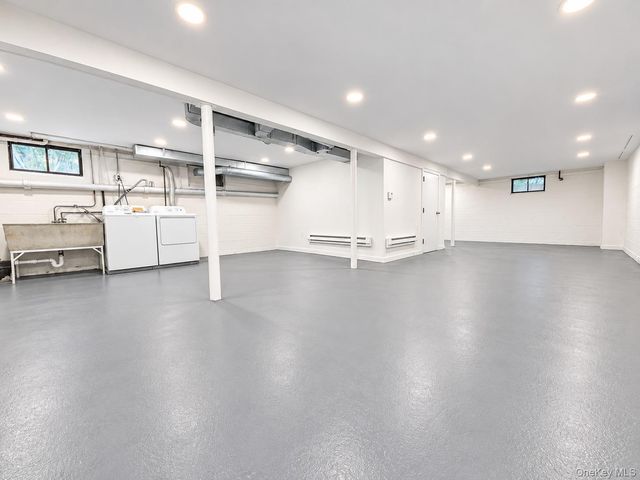 11 Clover Drive, West Nyack, NY 10994