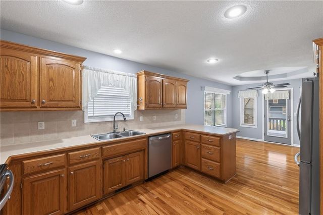 1714 Brooke Court, Kearney, MO 64060